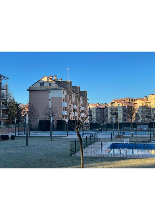 Apartamento Peñas de Aia Jaca Exterior foto
